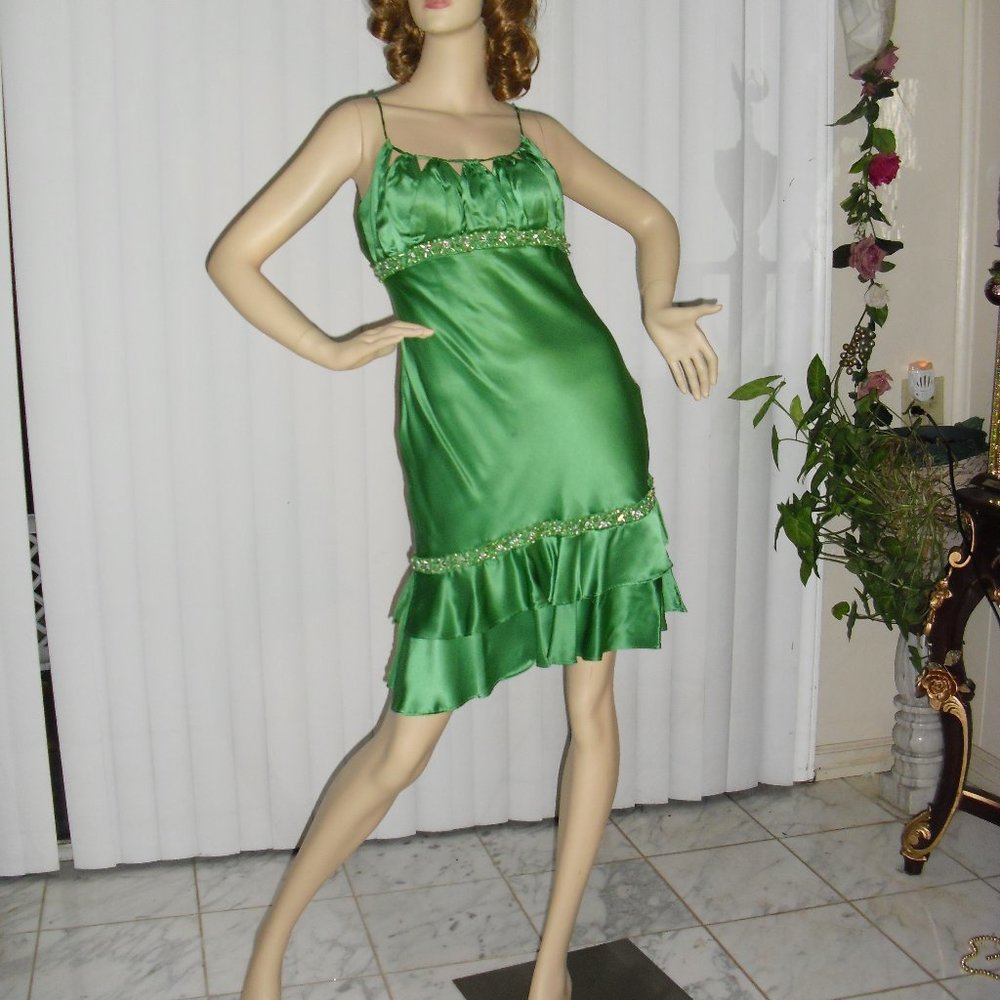 Sue Wong,emerald,pure satin silk,green pearls,gathered,ruffled hem,peek-a-boo